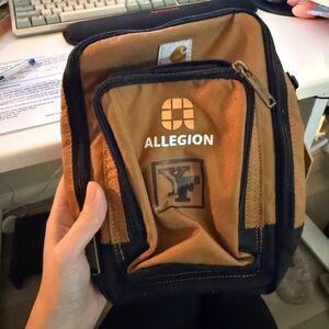 Carhartt crossbody zip bag nwt